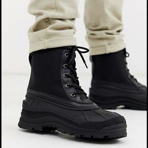 ASOS DESIGN Water resistant rain boot's Size:(7)